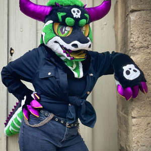 ALTOR la black unicorn