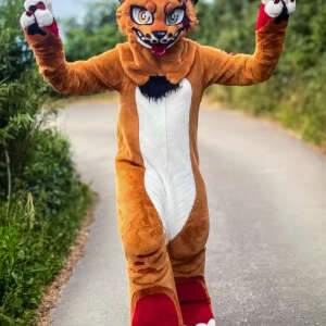 BEGHAREST la black unicorn