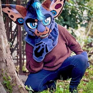 BOYO BLUE INK la black unicorn