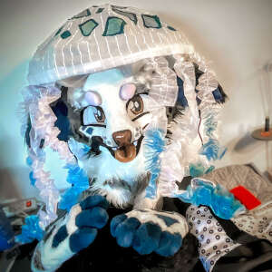 JELLY FROST la black unicorn