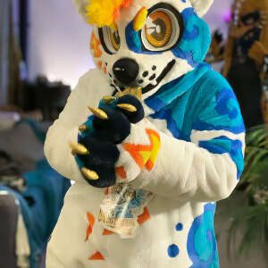 WHITOLVE la black unicorn